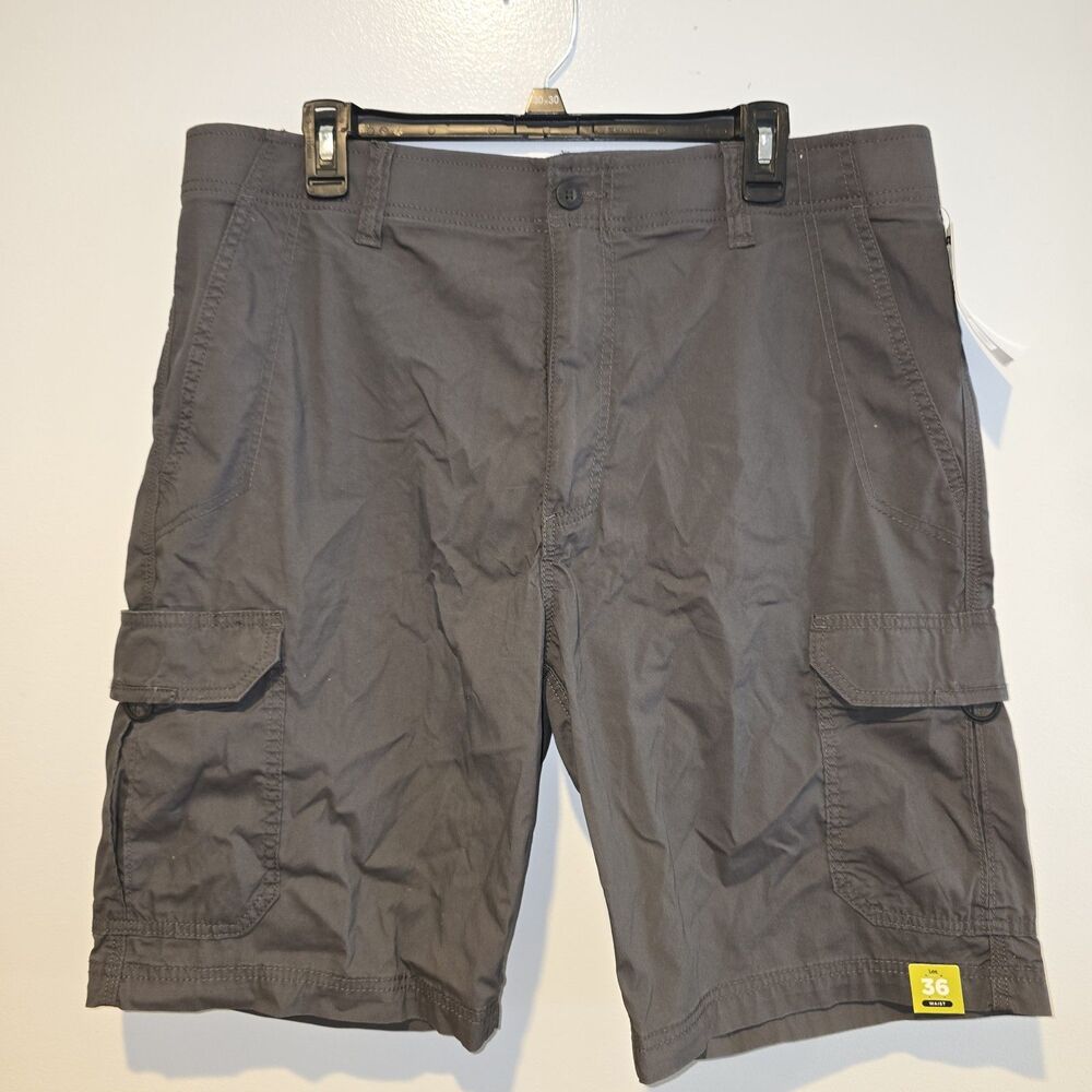LEE Performance Series Men's Size 36 Gray Extreme Motion Cargo Shorts - New!